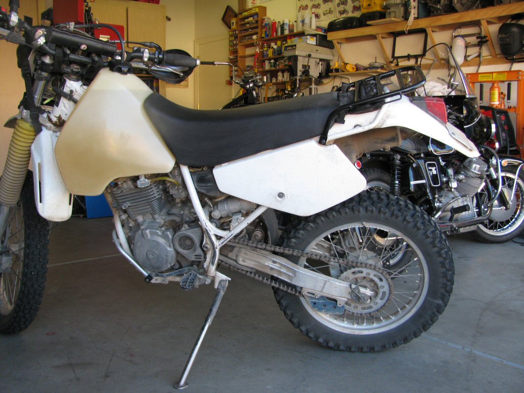 Fitting a ManRacks DR350 luggage rack to my 1993 Suzuki DR350.