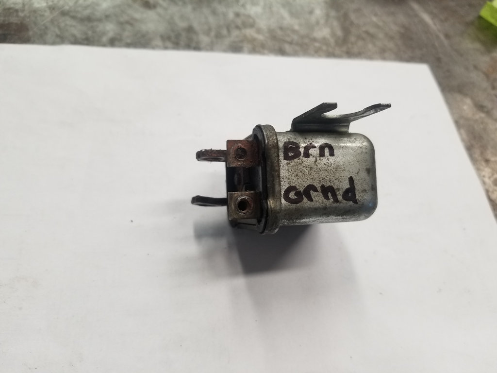 Moto Guzzi V7 Sport starter relay installation, MG# 14707605