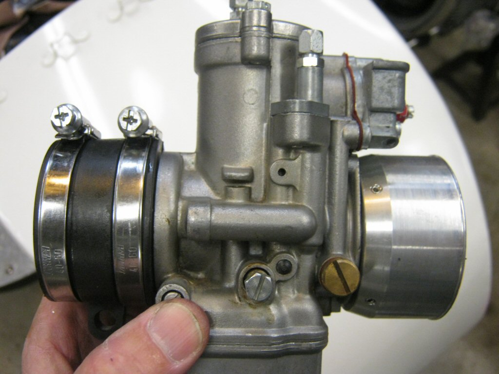 Dellorto PHF 30 carburetor fitment on a Moto Guzzi Eldorado.