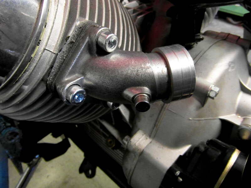 Dellorto PHF 30 carburetor fitment on a Moto Guzzi Ambassador.