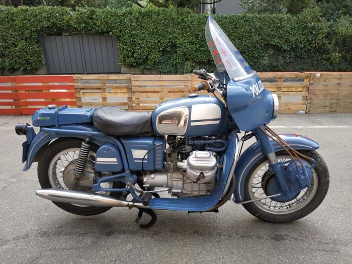 Moto Guzzi V700 with hydrostatic front wheel drive.