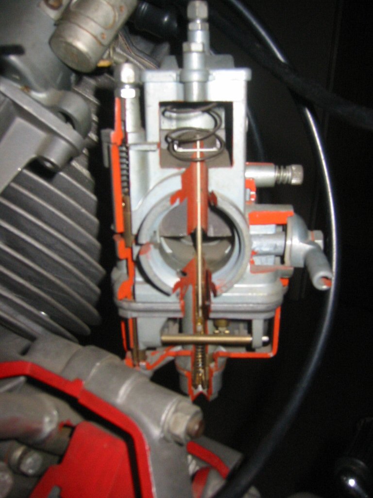 Internal cut-away images of a Moto Guzzi V700.