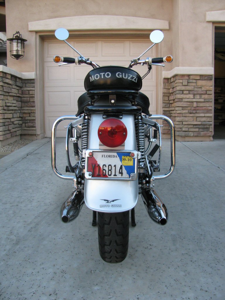 Robert Scharf's Moto Guzzi V700.