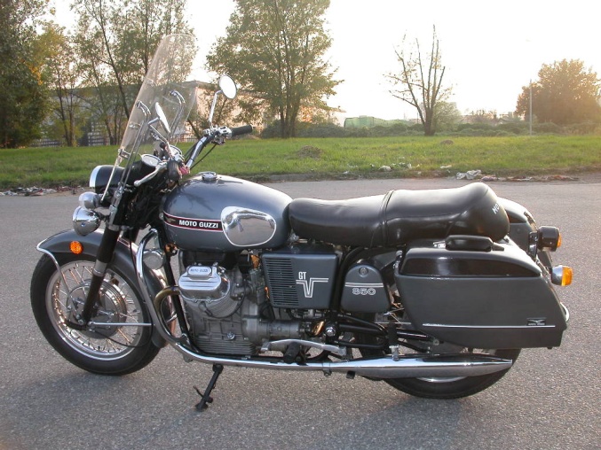 Stucchi saddlebags modeled after the original Moto Guzzi saddlebags (larger).