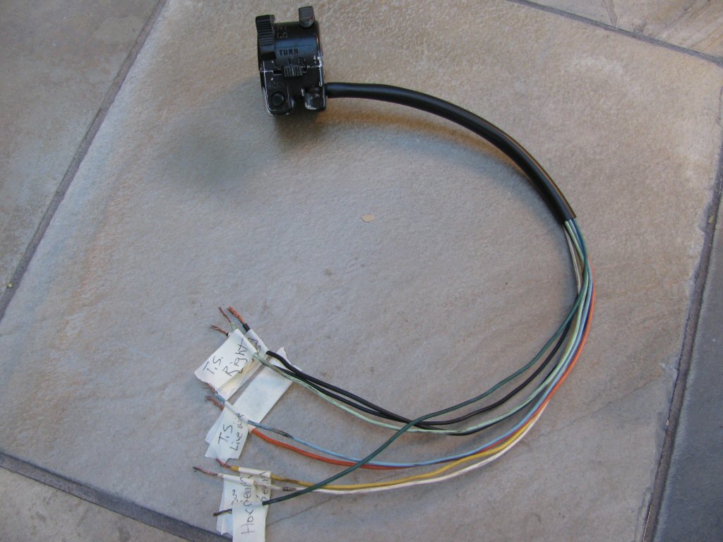 Suzuki handlebar switch 577-8.