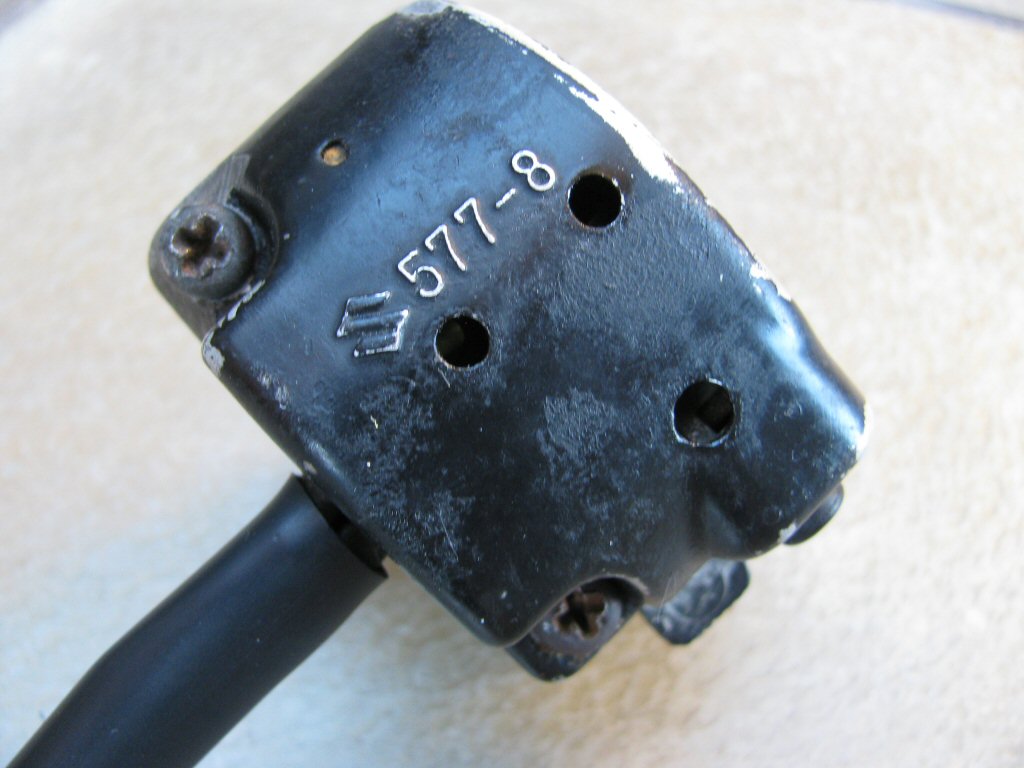 Suzuki handlebar switch 577-8.