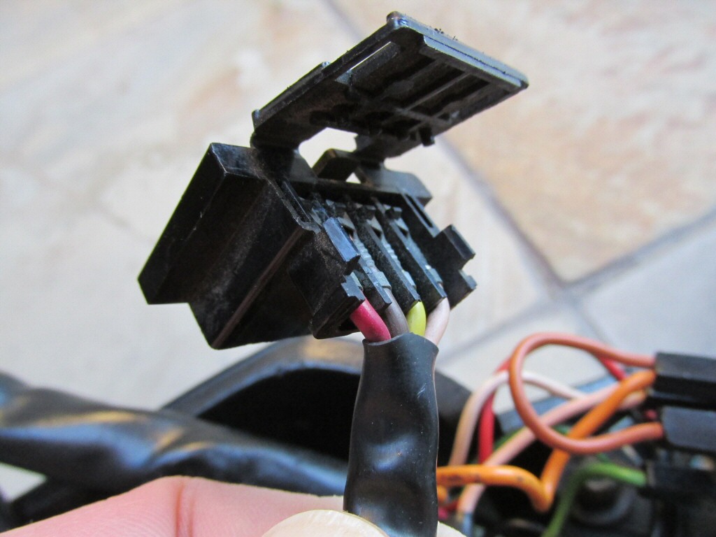 Dash wiring for a Moto Guzzi Le Mans CX 100 (MG# 14747255).