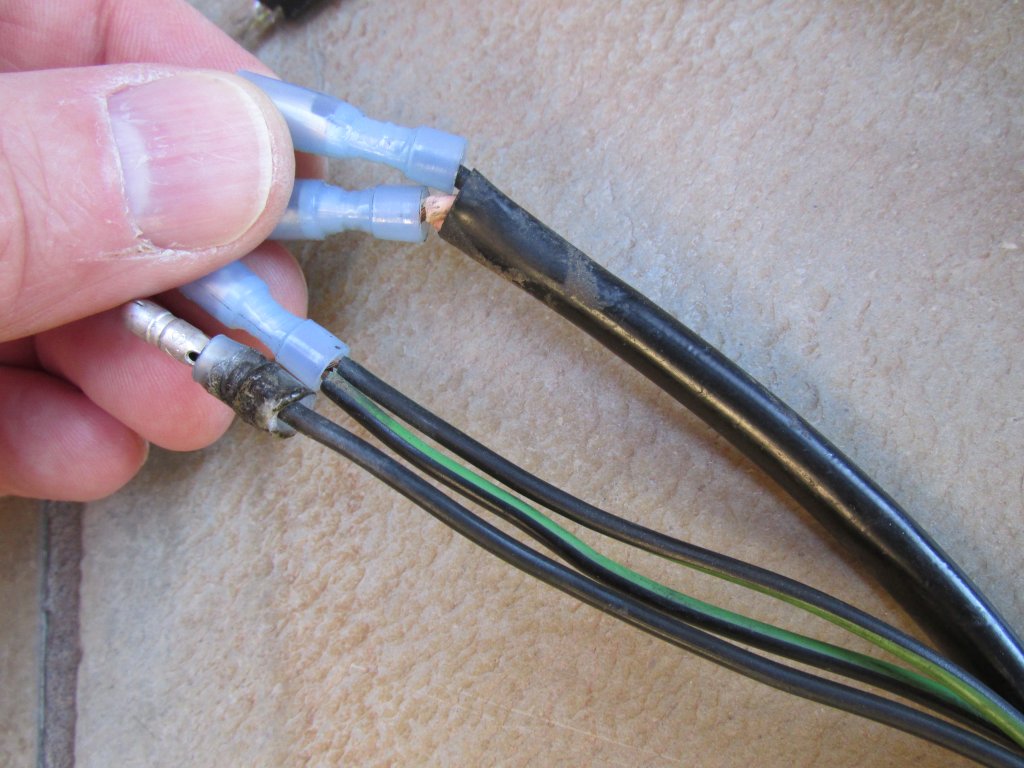 Dash wiring for a Moto Guzzi Le Mans III (MG# 28747250).